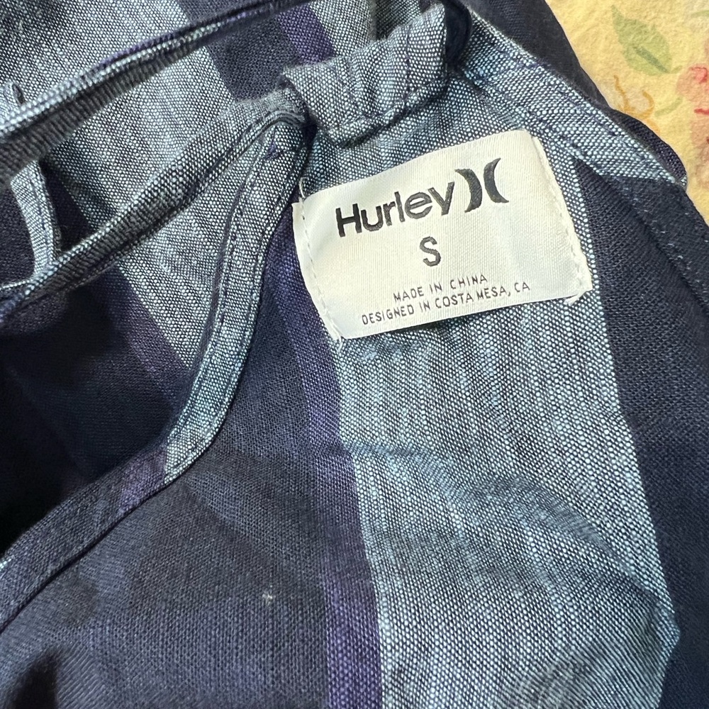 Hurley Navy and Gray Striped Romper - Picture 11 of 11